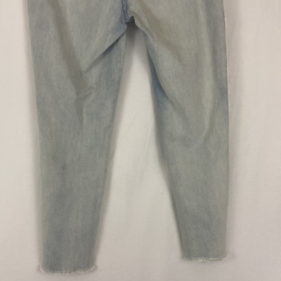 Soho New York & Company Chopped Straight Jeans Size 4 - Picture 6 of 11